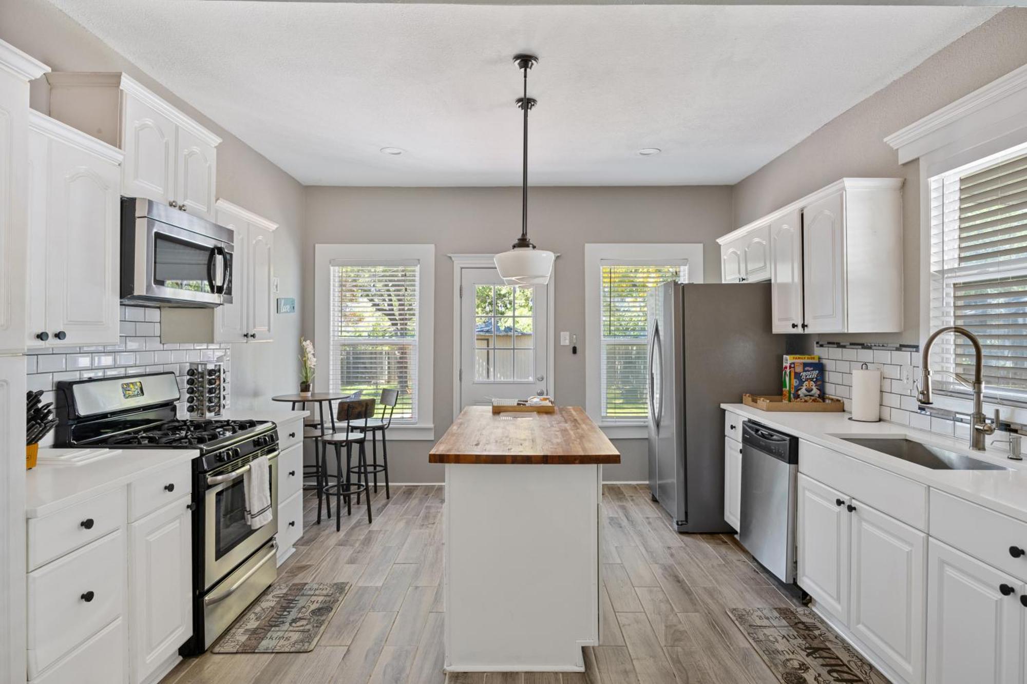 Charming Craftsman Close By Bishop Arts & Downtown Dallas Bagian luar foto